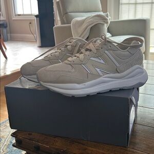 New Balance 5740 Light Tan Sneakers